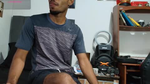 Snapshot of colinlatinbrown chatting on September 2025 11:10:01 AM IG  online show from September 2025 11:10:01 AM