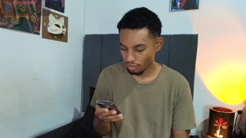 Snapshot of colinlatinbrown chatting on October 2025 10:45:01 AM IG  online show from October 2025 10:45:01 AM