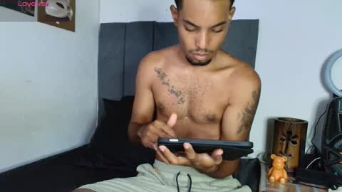 Snapshot of colinlatinbrown chatting on October 2025 11:41:02 AM IG  online show from October 2025 11:41:02 AM