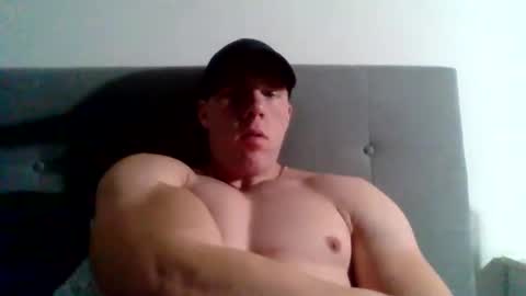 Snapshot of college_muscle chatting on January 2025 11:57:01 AM foreverxshredded online show from January 2025 11:57:01 AM