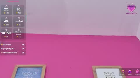  MEGAN  online show from November 2025 09:26:02 PM