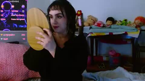 Snapshot of collette_beaufoy chatting on July 2026 03:23:01 AM Collette online show from July 2026 03:23:01 AM