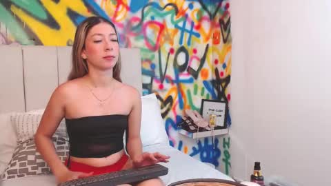 valentina online show from February 2026 12:01:02 PM