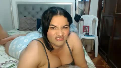 viviana online show from May 2026 07:33:01 PM