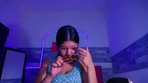  Nahomi  online show from January 2026 08:01:01 PM