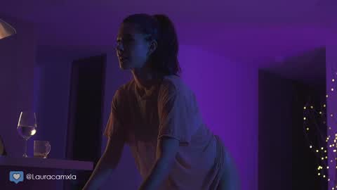 Laura online show from December 2024 01:26:02 AM