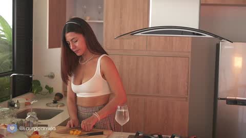 Laura online show from January 2025 05:26:01 PM