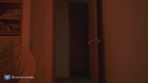 Laura online show from February 2025 02:28:02 AM