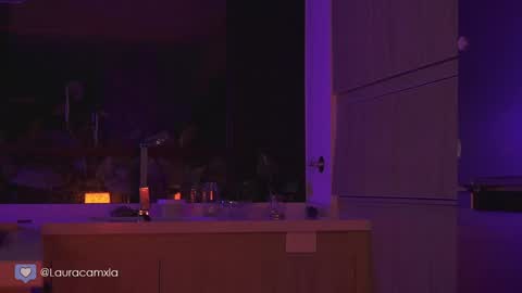 Laura online show from February 2025 02:47:02 AM