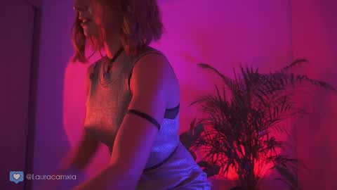 Laura online show from March 2025 02:39:01 AM