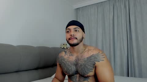 Snapshot of colton_mars chatting on January 2025 02:40:02 AM Jhoan online show from January 2025 02:40:02 AM