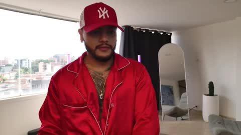 Snapshot of colton_mars chatting on October 2025 09:21:02 PM Jhoan online show from October 2025 09:21:02 PM