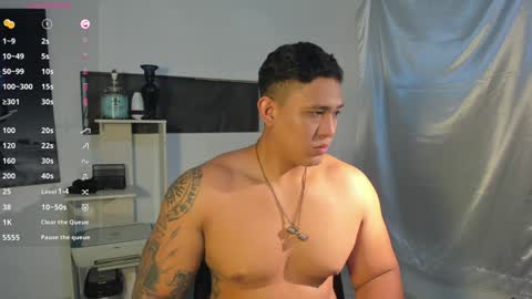 Snapshot of coltonmassif_ chatting on December 2024 06:57:02 AM coltonmassif_ online show from December 2024 06:57:02 AM