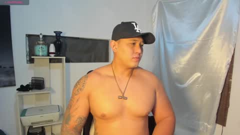 Snapshot of coltonmassif_ chatting on December 2024 07:25:02 AM coltonmassif_ online show from December 2024 07:25:02 AM