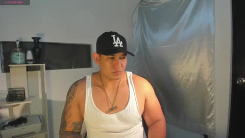 Snapshot of coltonmassif_ chatting on December 2024 07:22:02 AM coltonmassif_ online show from December 2024 07:22:02 AM