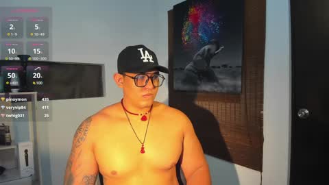 Snapshot of coltonmassif_ chatting on January 2025 09:48:02 AM coltonmassif_ online show from January 2025 09:48:02 AM