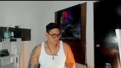 Snapshot of coltonmassif_ chatting on January 2025 12:05:02 PM coltonmassif_ online show from January 2025 12:05:02 PM