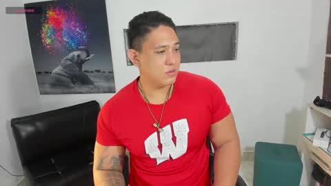 Snapshot of coltonmassif_ chatting on February 2025 02:12:02 AM coltonmassif_ online show from February 2025 02:12:02 AM