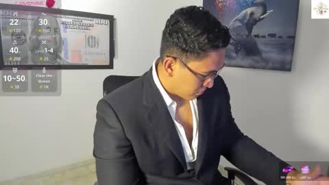 Snapshot of coltonmassif_ chatting on October 2025 04:59:01 AM coltonmassif_ online show from October 2025 04:59:01 AM