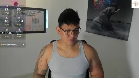 Snapshot of coltonmassif_ chatting on October 2025 08:27:02 PM coltonmassif_ online show from October 2025 08:27:02 PM