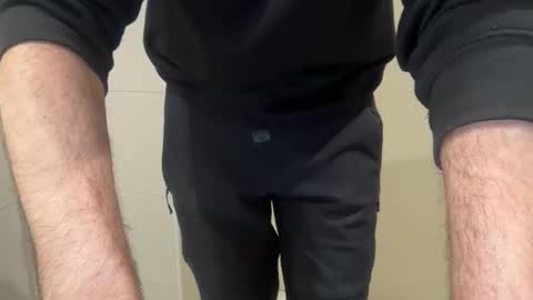 Snapshot of come1983 chatting on April 2026 08:31:02 AM come1983 online show from April 2026 08:31:02 AM