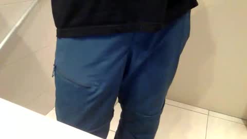 Snapshot of come1983 chatting on April 2026 02:37:01 PM come1983 online show from April 2026 02:37:01 PM