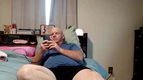 comegetmeinthemorning online show from April 2026 05:10:01 PM