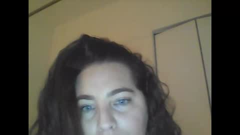 Snapshot of comein26 chatting on May 2026 04:19:01 AM comein26 online show from May 2026 04:19:01 AM