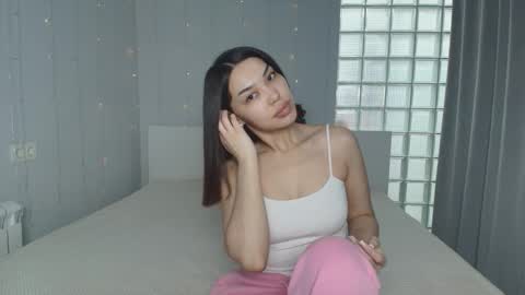 Snapshot of comely_camillla chatting on January 2026 10:17:01 AM Camilla online show from January 2026 10:17:01 AM