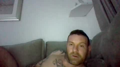 Snapshot of comesee10 chatting on December 2025 10:27:01 PM comesee10 online show from December 2025 10:27:01 PM