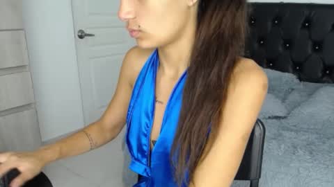 Snapshot of conni_f00x chatting on January 2025 12:18:01 PM conni_f00x online show from January 2025 12:18:01 PM