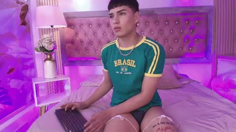 Snapshot of connor_kings chatting on May 2026 12:32:02 PM Connor online show from May 2026 12:32:02 PM