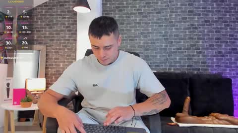 Connor Smith online show from September 2025 02:11:01 AM