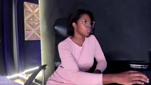 Snapshot of connywellss chatting on May 2026 07:34:01 PM Nilo Solem online show from May 2026 07:34:01 PM