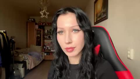 Snapshot of constancecovil chatting on April 2026 10:18:01 AM Viktorina online show from April 2026 10:18:01 AM