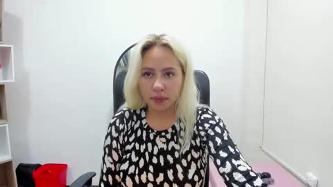 Constans online show from December 2024 11:16:01 PM