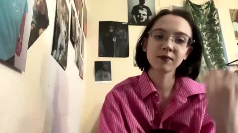 Snapshot of consuelamcelwaine chatting on March 2026 02:45:01 PM consuelamcelwaine online show from March 2026 02:45:01 PM