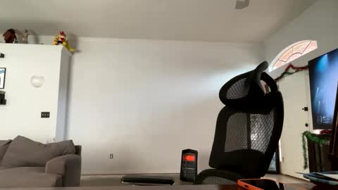 controllercutie online show from December 2025 04:03:02 PM