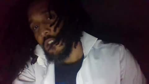 Snapshot of convertibl chatting on January 2025 09:48:02 AM convertibl online show from January 2025 09:48:02 AM