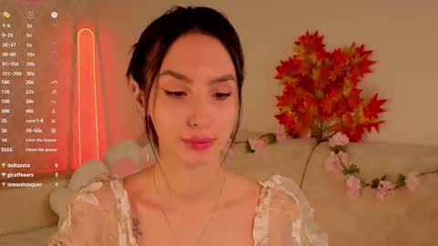 coochyy online show from October 2025 02:40:02 PM