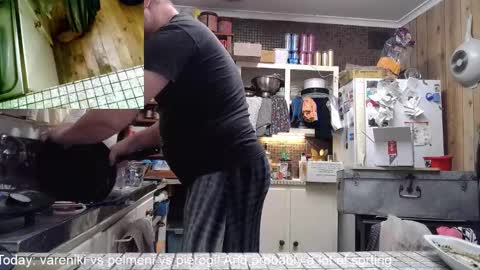 Snapshot of cookieliquor chatting on February 2025 02:58:01 PM Cookie - I do cooking streams occasionally. Next stream  online show from February 2025 02:58:01 PM