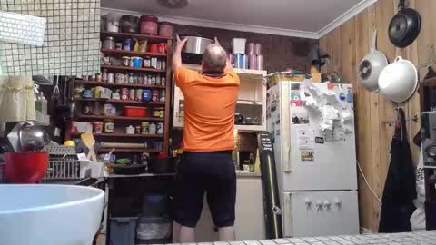 Snapshot of cookieliquor chatting on September 2025 09:06:02 PM Cookie - I do cooking streams occasionally. Next stream  online show from September 2025 09:06:02 PM