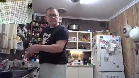 Snapshot of cookieliquor chatting on November 2025 04:32:02 PM Cookie - I do cooking streams occasionally. Next stream online show from November 2025 04:32:02 PM