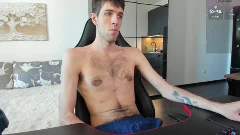 Snapshot of cookies_boys chatting on March 2026 12:43:01 PM cookies_boys online show from March 2026 12:43:01 PM