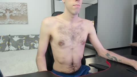 Snapshot of cookies_boys chatting on April 2026 06:19:01 AM cookies_boys online show from April 2026 06:19:01 AM