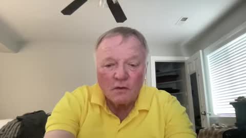 Snapshot of cookoosnest chatting on December 2024 11:39:01 PM cookoosnest online show from December 2024 11:39:01 PM