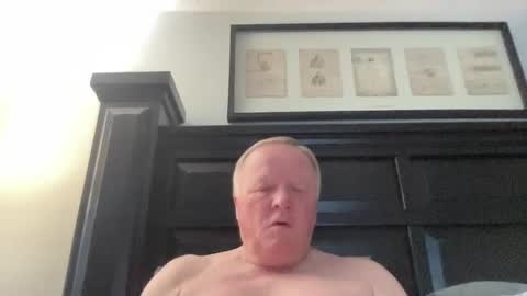 Snapshot of cookoosnest chatting on December 2024 03:20:02 PM cookoosnest online show from December 2024 03:20:02 PM