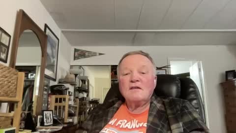 Snapshot of cookoosnest chatting on January 2025 03:53:01 AM cookoosnest online show from January 2025 03:53:01 AM