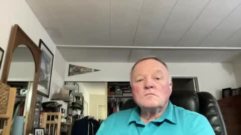 Snapshot of cookoosnest chatting on February 2025 04:46:02 AM cookoosnest online show from February 2025 04:46:02 AM