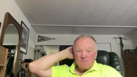 Snapshot of cookoosnest chatting on September 2025 05:06:02 AM cookoosnest online show from September 2025 05:06:02 AM